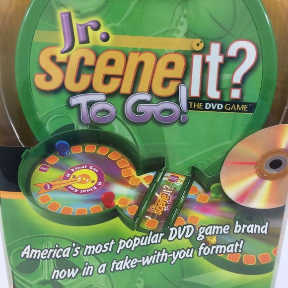 Jr. Scene It? To Go! Kids DVD Game, Portable Case, Magnetic Movers & Board - Picture 4 of 11